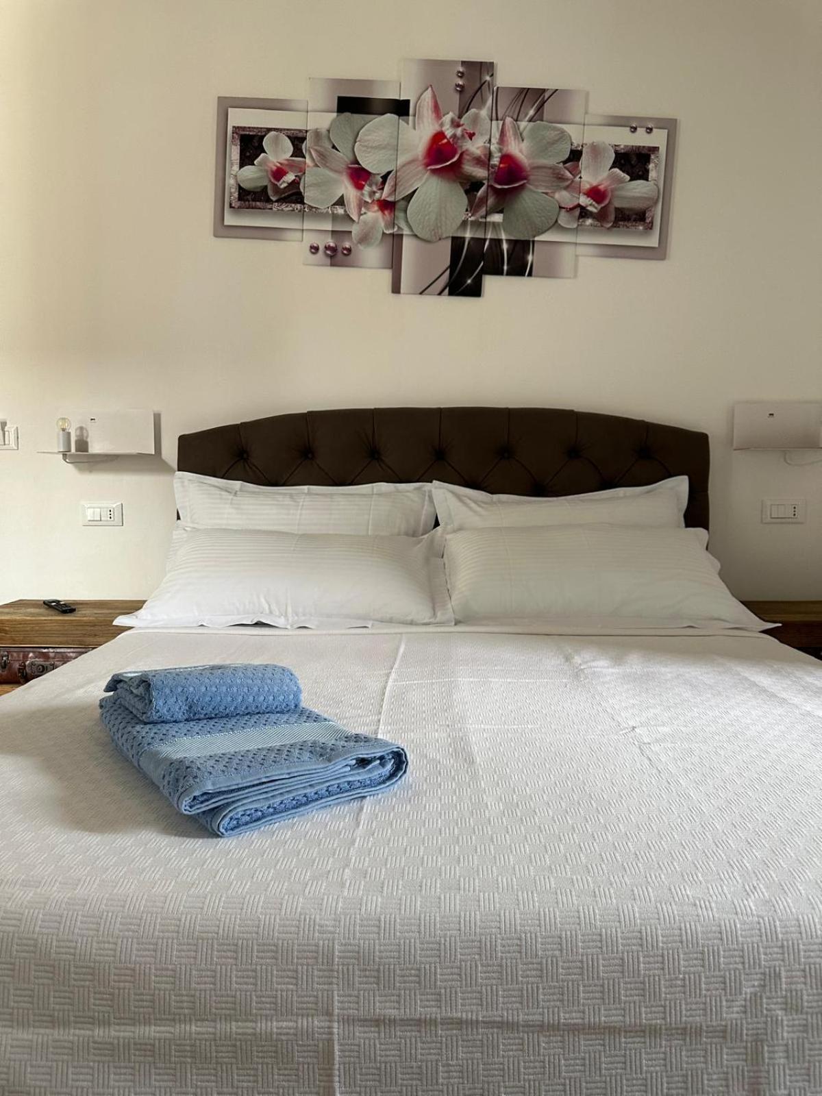 Il Glicine Hotel Parma Buitenkant foto