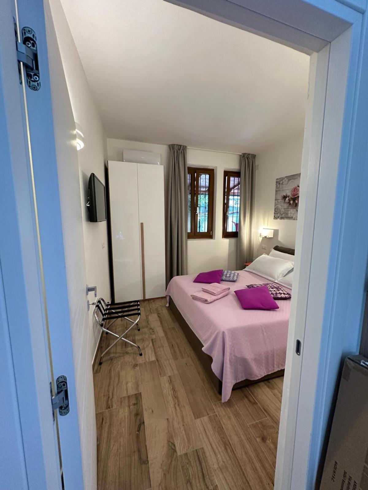 Il Glicine Hotel Parma Buitenkant foto